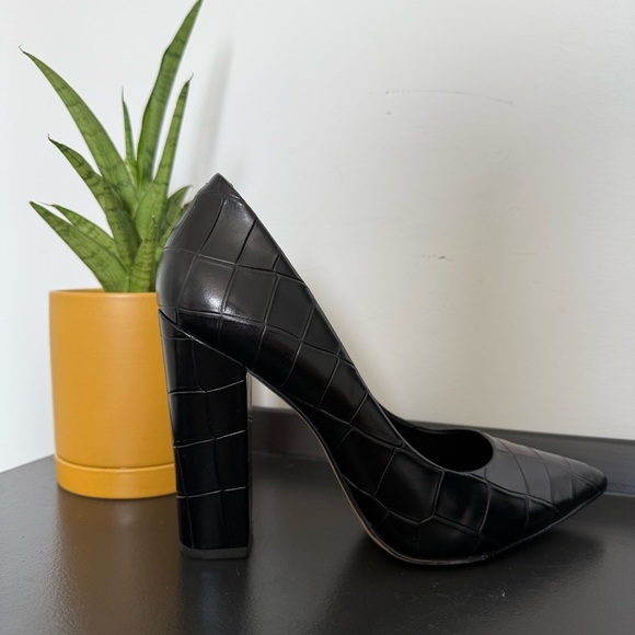 Brian Atwood black leather croc Odessa platform high heel pumps - size 9 NWT - Picture 4 of 4